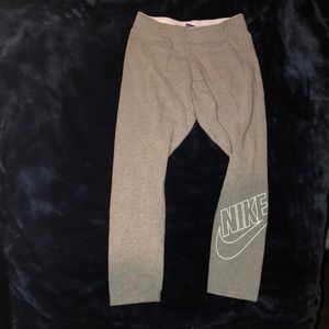 NIKE LEGGINGS